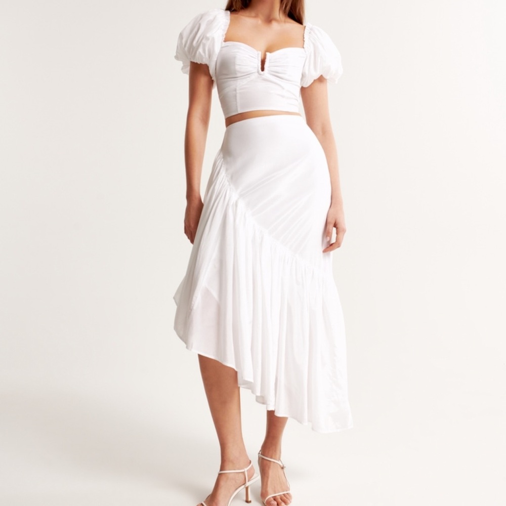 NWT A&F Asymmetrical Ruffle Maxi Skirt - White